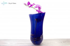 Blauwe vaas van glas