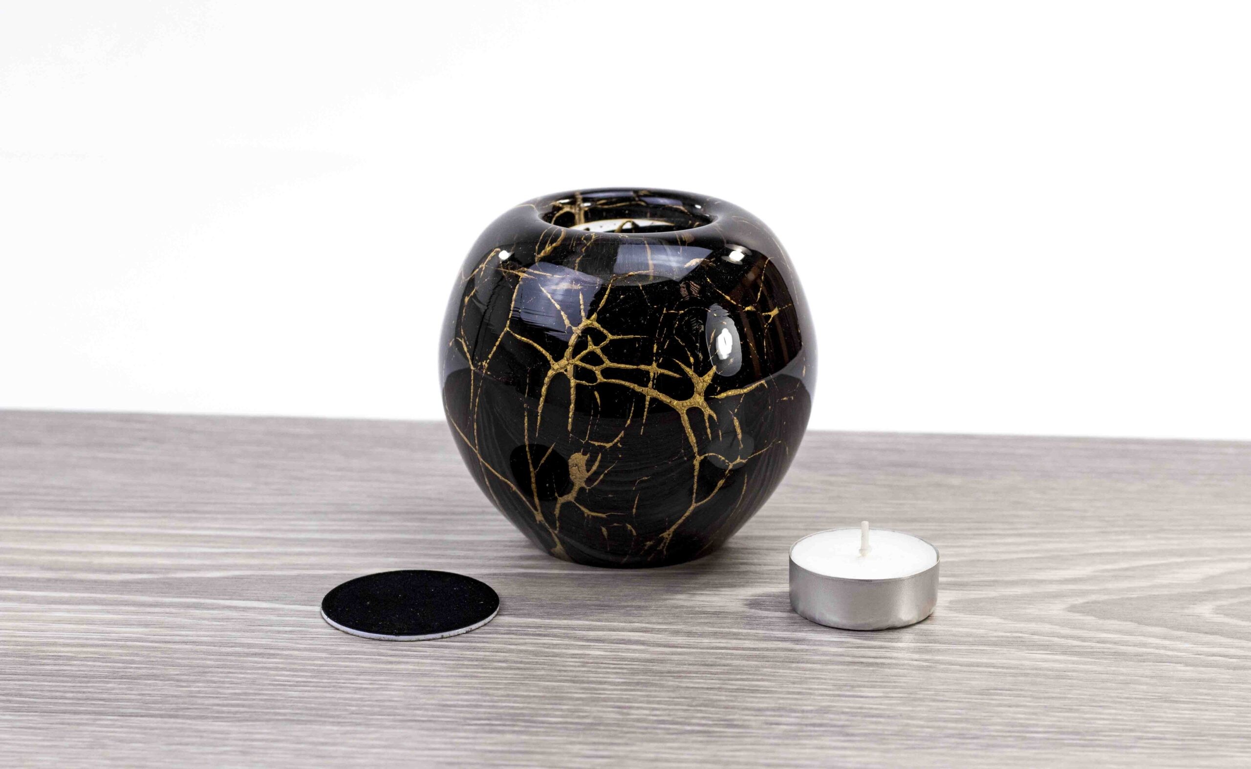 Mini urn Waxinelichtje | Urn met Theelicht Zwart met Bladgoud 9 cm. - City of Glass