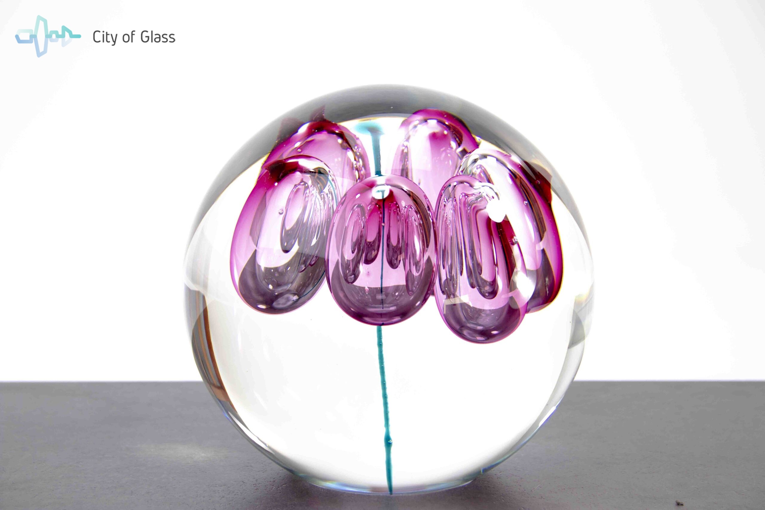 Kristallen met Roze Decoratie - City of Glass