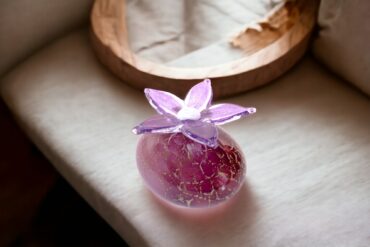 Mini Urn Old pink stone purple flower