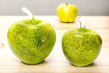 Glass apples Green