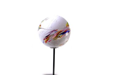 Garden globe white