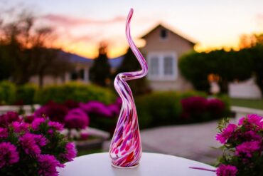 `Garden Stake Drop Twisted Pink