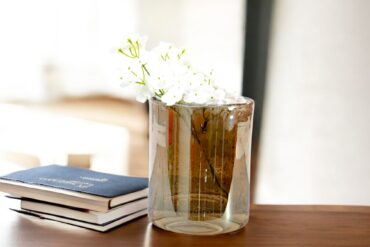 Cylinder vase brown