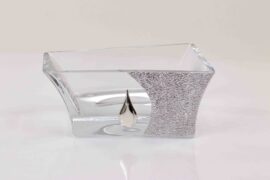 Bonbon dish with tear – silver.
