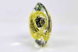 Glass object ‘Yellow Lines’ from Ozzaro.