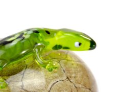 Hagedis op Steen Glascadeau Licht Bruin