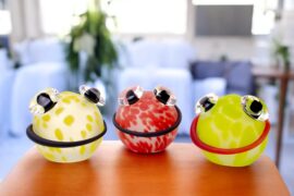 Crystal frog by Ozzaro