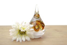 Kristallen druppel urn van Ozzaro bruin – 15 cm