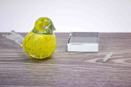 Mini Urn Bird Yellow on crystal base Loranto Glass