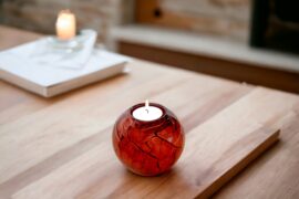 Mini Urn Waxinelichthouder “Red Marble” | Theelicht urn