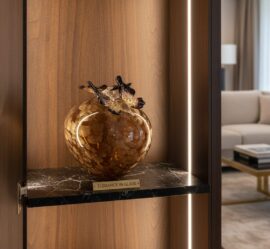 Mini urn 2 Transparante Vlinders | Gouden Steen | Europees Vakmanschap