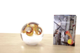 Crystal ball urn by Ozzaro brown – 8 cm