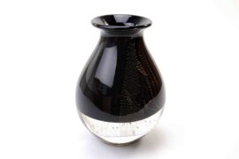 Zwarte vaas met bladgoud van Loranto – 12 cm en 20 cm