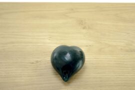 Knuffelkei Urn | Hart | Compacte Reisurn | Urn om mee te nemen